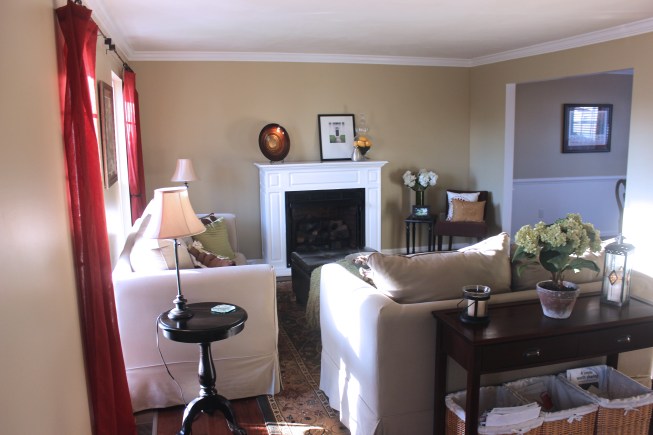 Floating Living room